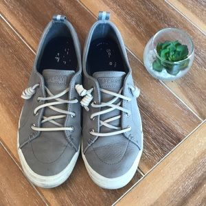 🤩 Sperry Crest Vibe Leather Sneaker